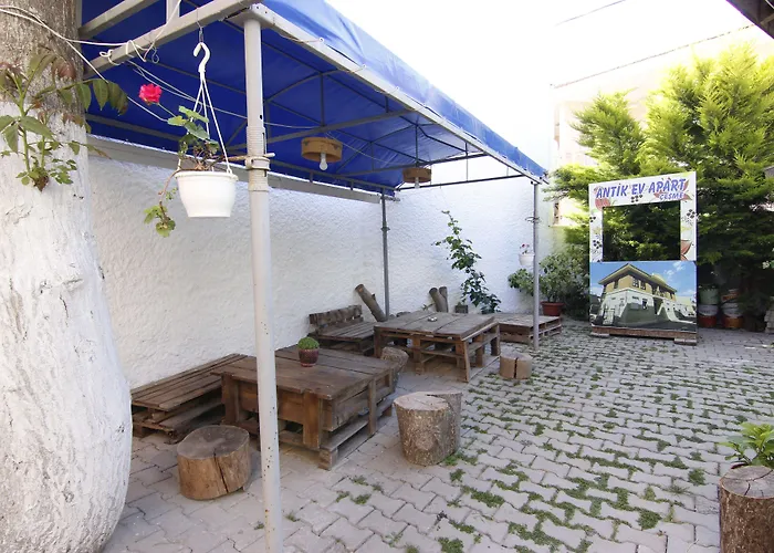 Antik Ev 酒店 Çeşme