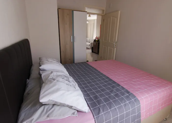 酒店 Antik Ev Çeşme